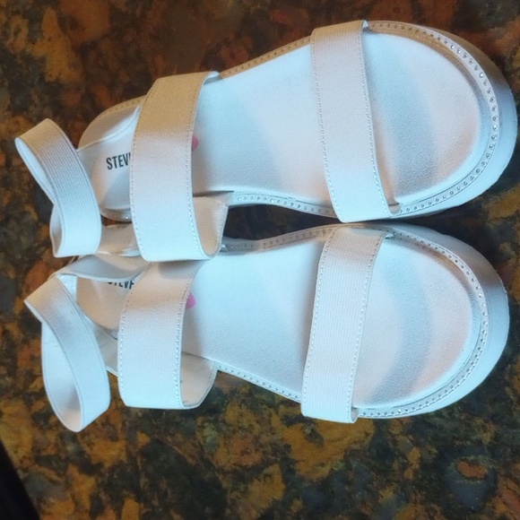 Steve Madden Shoes - Steve Madden Sandal